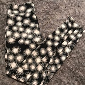 LuLaRoe leggings